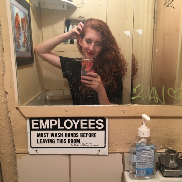 Meet your Posher, Allison - Picture 1 of 1